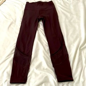 Lululemon size 4 fresh In mesh leggings